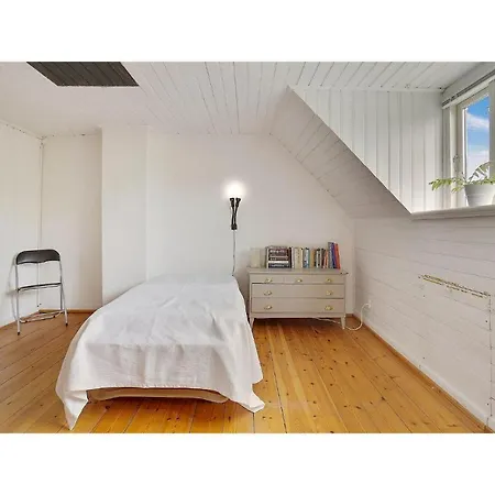 Amazing In W/ 2 Bedrooms
